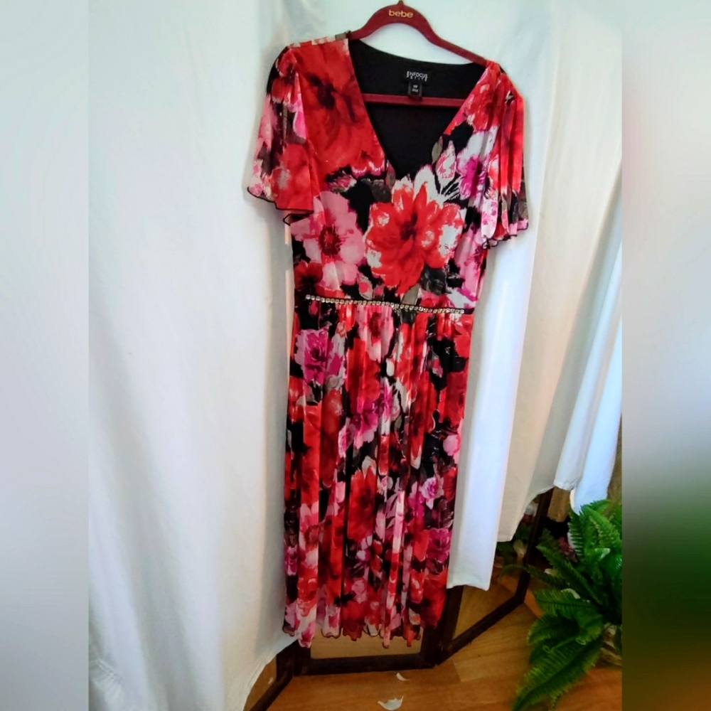 EnFocus Floral Red Chiffon Dress, Size 14p, Midi, Pre-owned Rhinestone Waist.